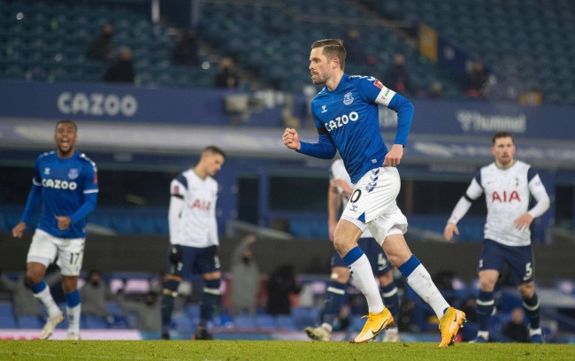 快速反应的 快速反应的